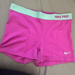 Nike Pro Magenta Shorts Large